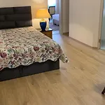 Birdonthewire