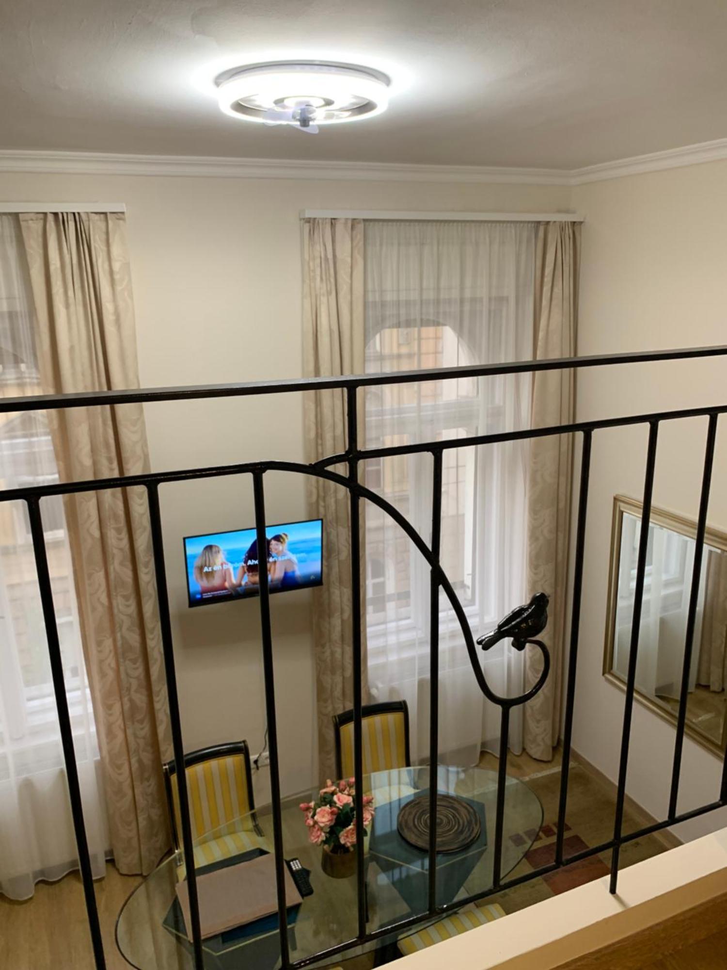 Apartment Birdonthewire Budapest